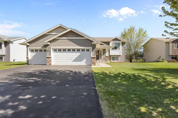 10137 179th Avenue Nw, Elk River, MN 55330