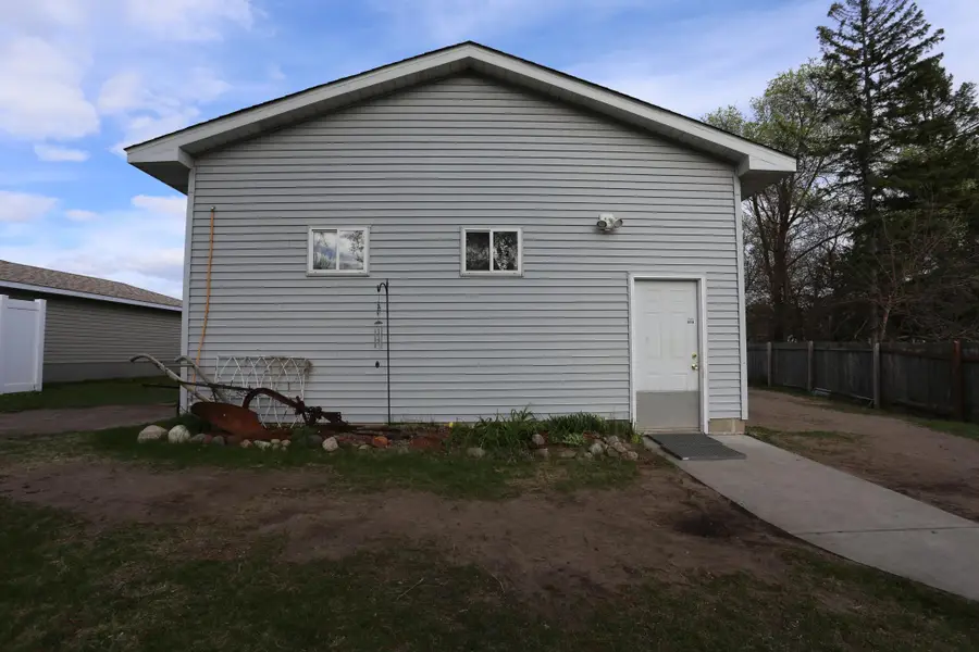 2626 Wingfield Avenue, Anoka, MN 55303 - #2