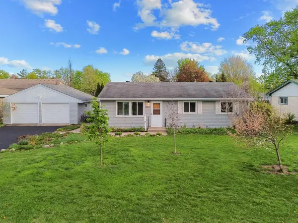 1611 E 87th Street, Minneapolis, MN 55425