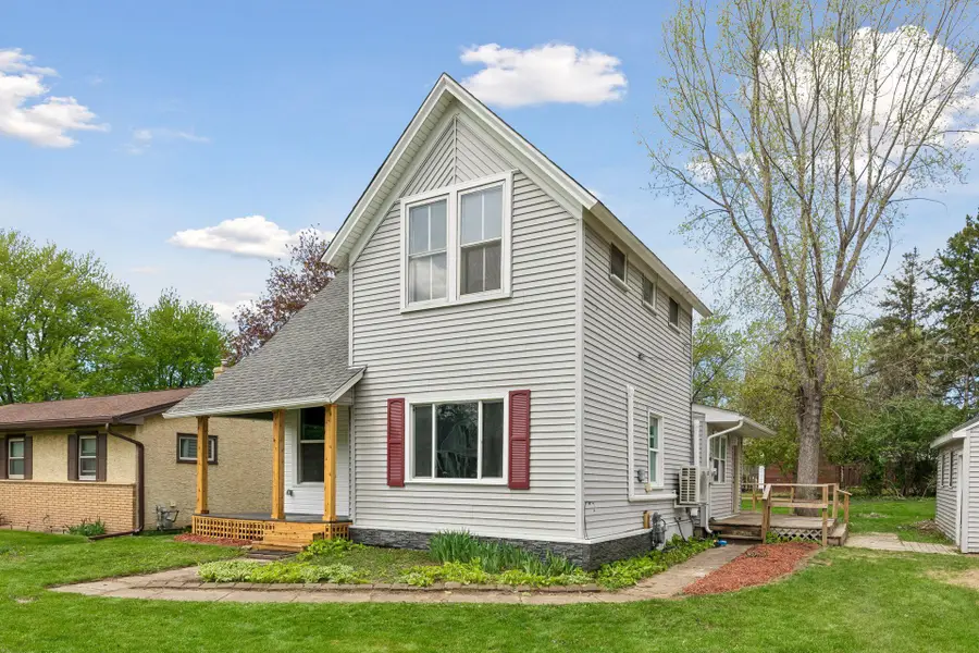 2587 2nd Avenue E, North Saint Paul, MN 55109 - #3