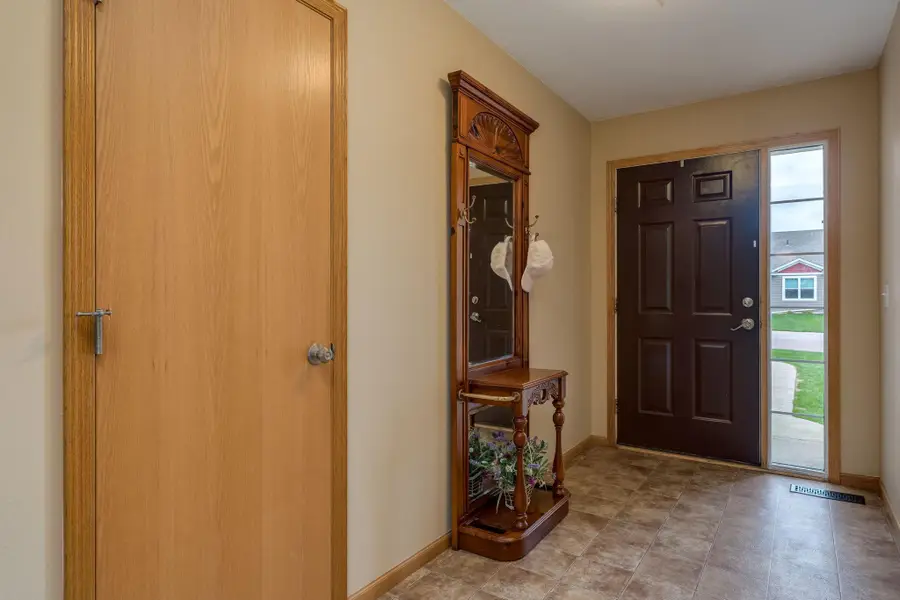 709 Tomahawk Court, Madison Lake, MN 56063 - #3