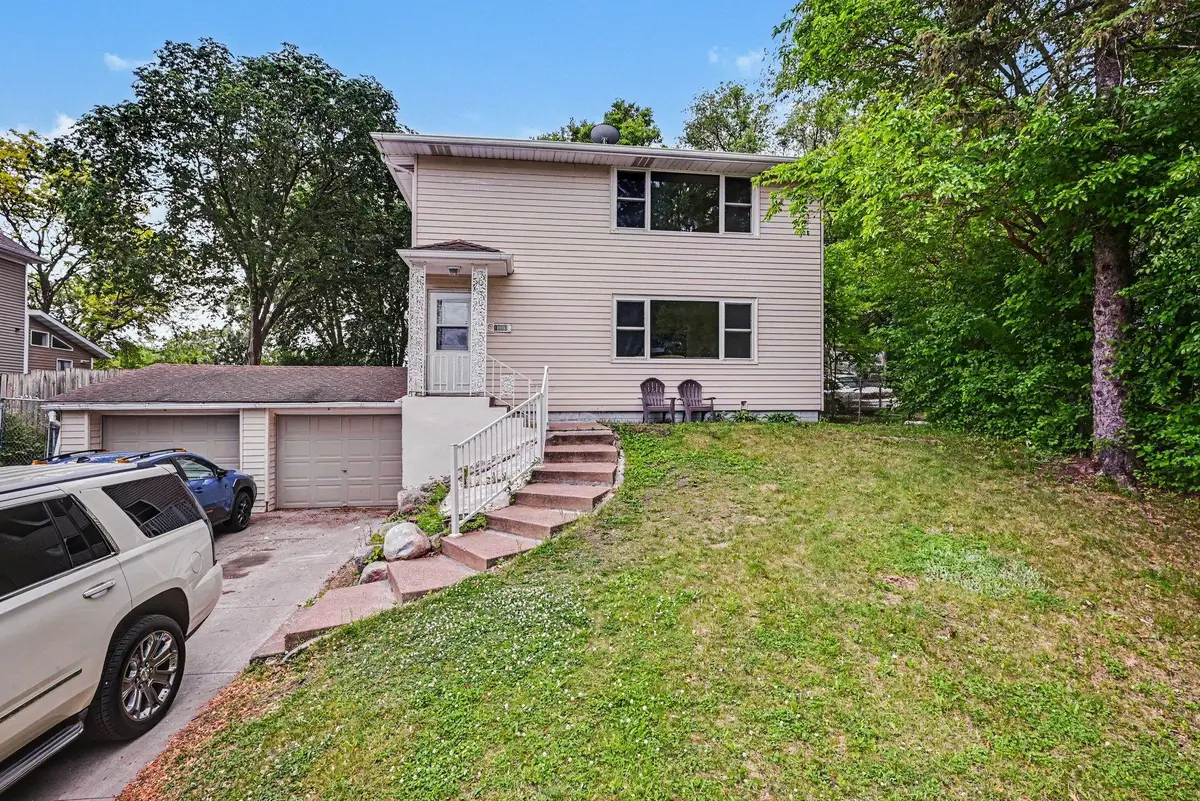 1680 Burns Avenue, Saint Paul, MN 55106 - #1