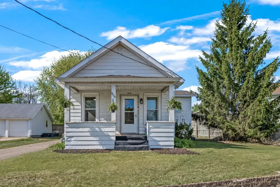906 Cameron Street, Eau Claire, WI 54703 - #3