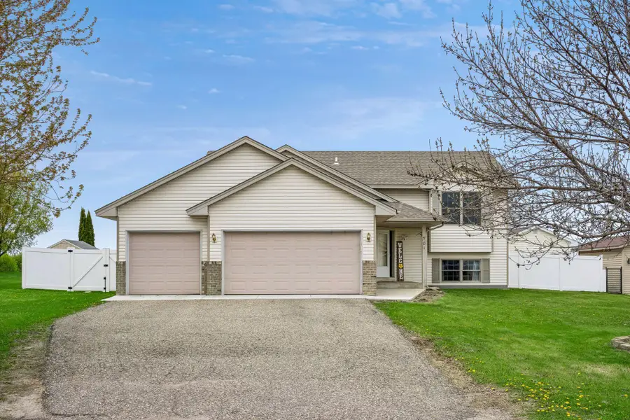 501 Cedar Avenue N, Maple Lake, MN 55358 - #2