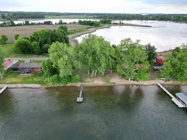 353XX Big Mcdonald Lane, Dent, MN 56528