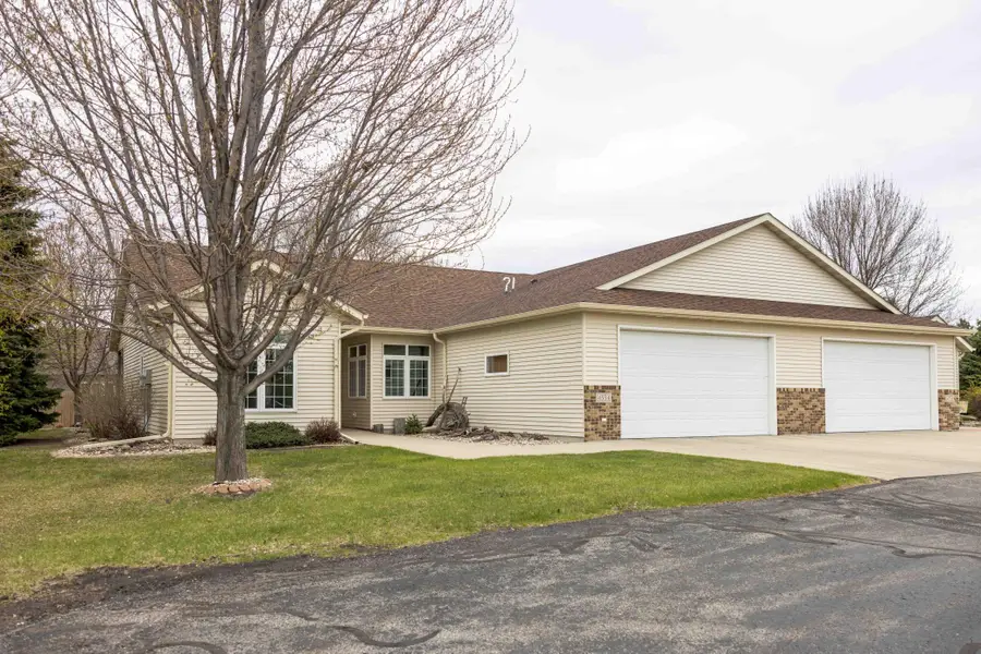 4534 3rd Street S, Moorhead, MN 56560 - #3