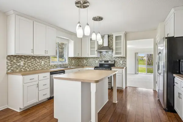 22478 Quincy Street Ne, Cedar, MN 55011