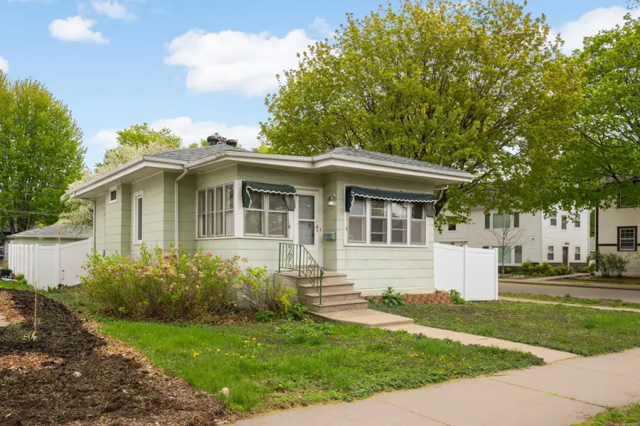 880 21st Avenue Se, Minneapolis, MN 55414 - #2