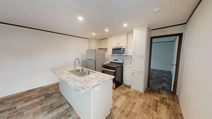 2302 Milton Avenue #Lot 28, Albert Lea, MN 56007 - #3