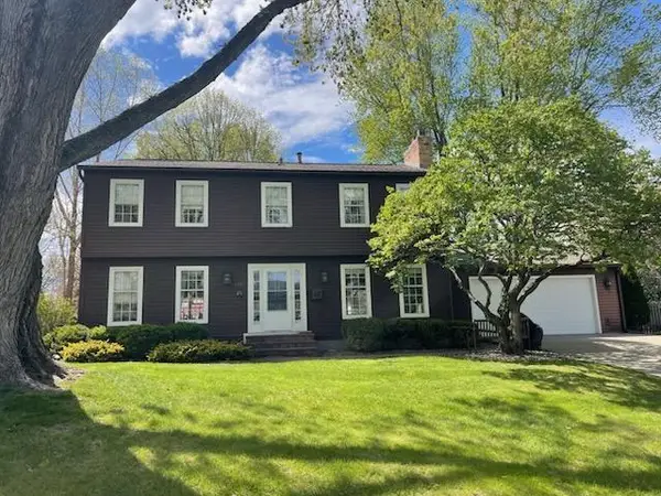 1721 Rhode Island Avenue N, Minneapolis, MN 55427