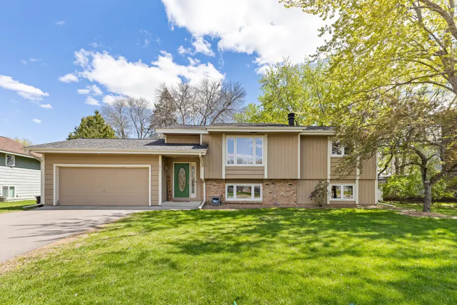1011 Westview Drive, Farmington, MN 55024 - #2