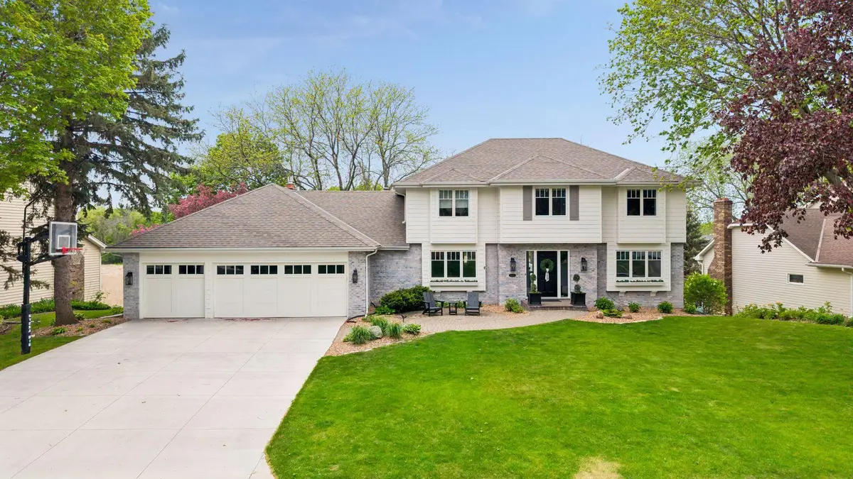 18425 5th Avenue N, Minneapolis, MN 55447 - #1