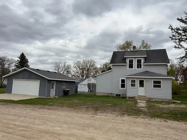 407 Shortline Avenue, Sunburg, MN 56289