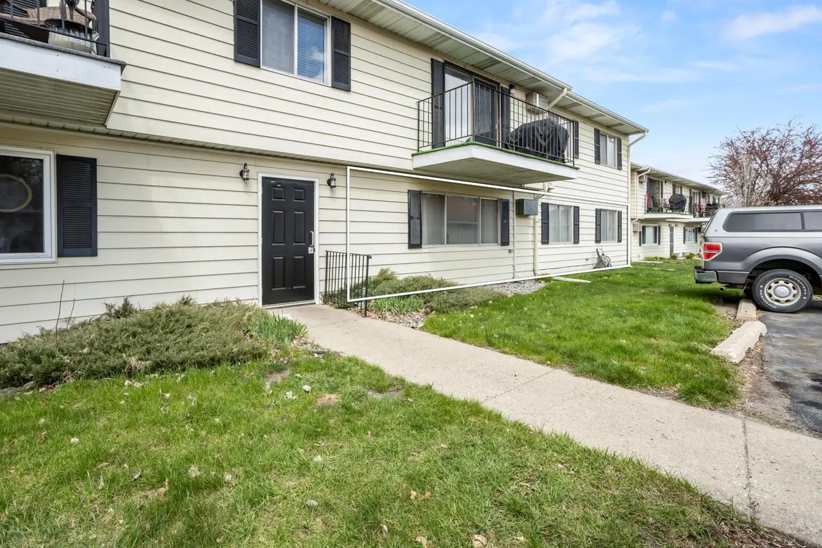 3301 Cherry Lane N #A4, Fargo, ND 58102 - #1