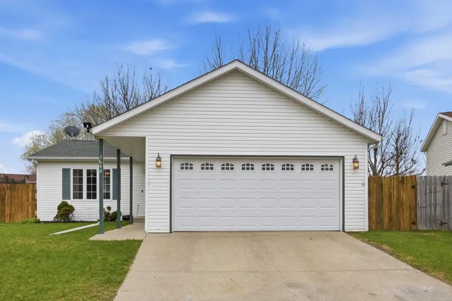 3642 10th Street N, Fargo, ND 58102 - #2