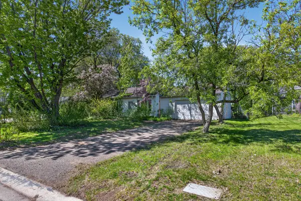 15105 Dunbar Court, Saint Paul, MN 55124