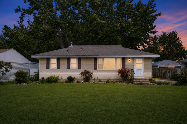 10475 6th Street Ne, Minneapolis, MN 55434