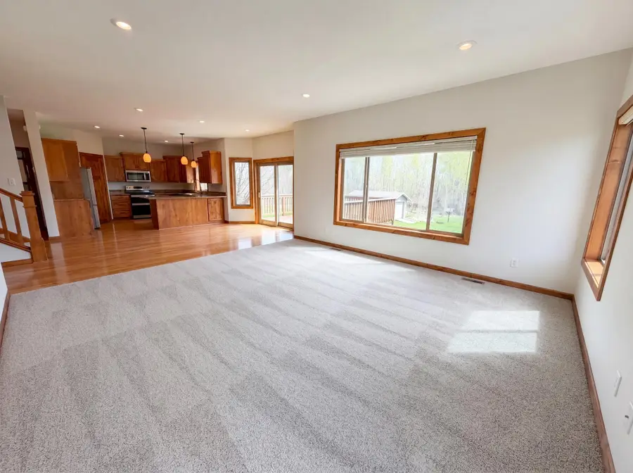 3072 Nottingham Road S, Saint Cloud, MN 56301 - #3