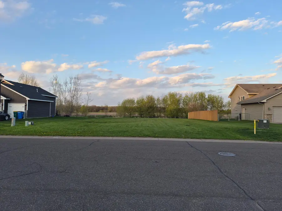 110 Fitzgerald Avenue N, Rush City, MN 55069 - #2