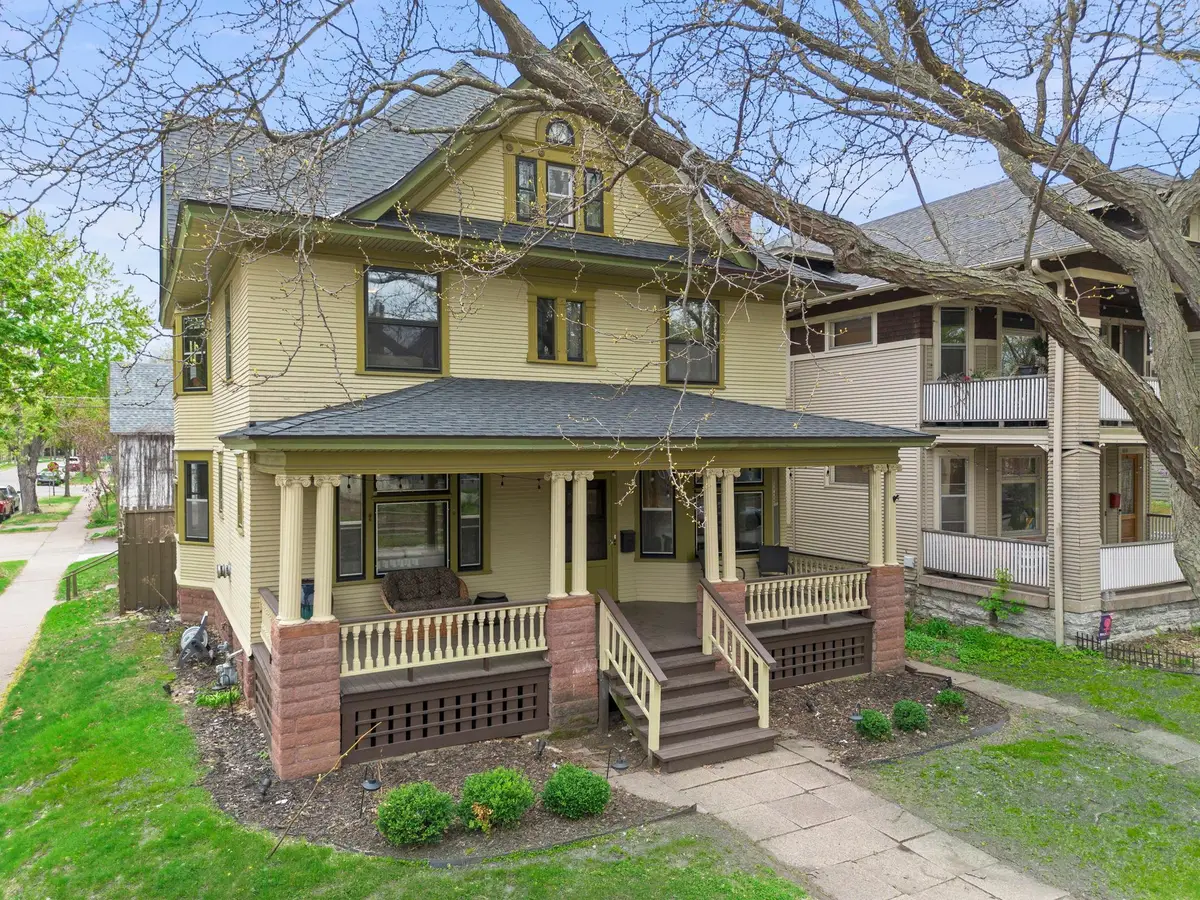 802 Ashland Avenue, Saint Paul, MN 55104 - #1