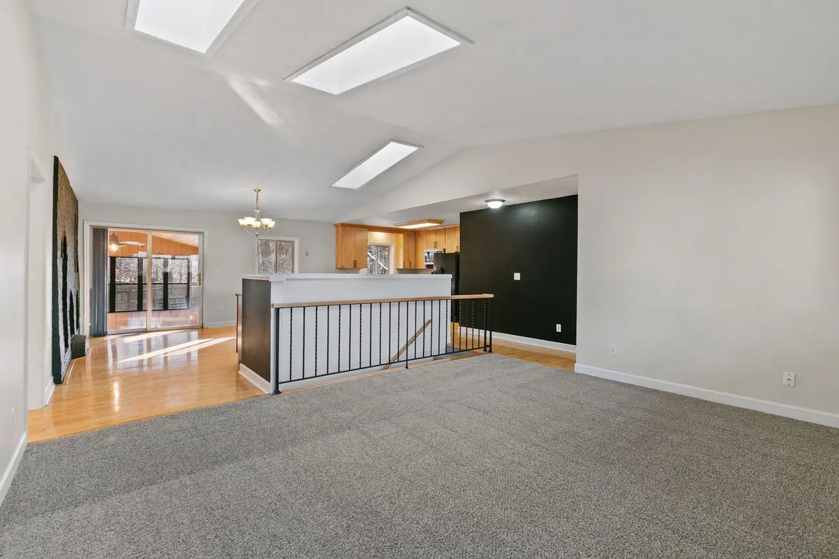 1382 Lakeside Circle, Eagan, MN 55123 - #1