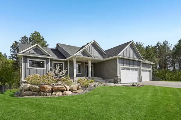 15359 Quamba Street Ne, Ham Lake, MN 55304