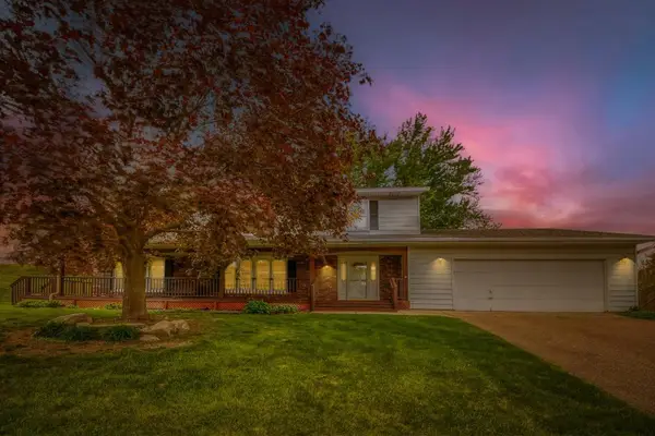 1754 Evergreen Bay, Saint Paul, MN 55125