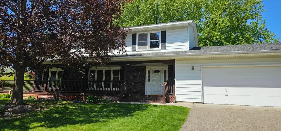 1754 Evergreen Bay, Woodbury, MN 55125 - #2