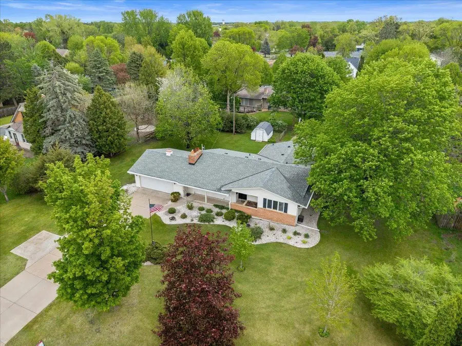 822 Dellwood Street S, Cambridge, MN 55008 - #2
