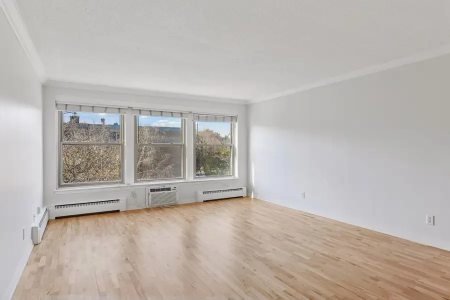 821 Douglas Avenue #304, Minneapolis, MN 55403 - #3