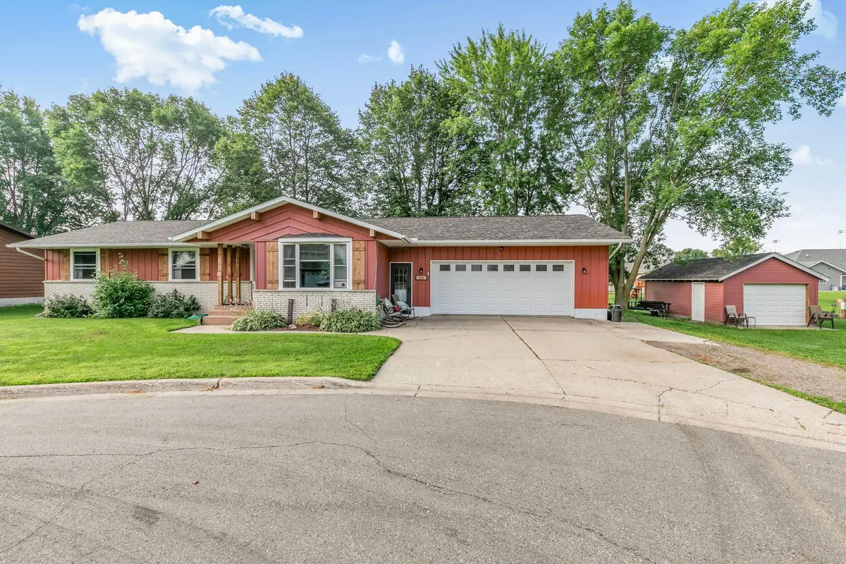316 8th Street Se, Freeport, MN 56331 - #1