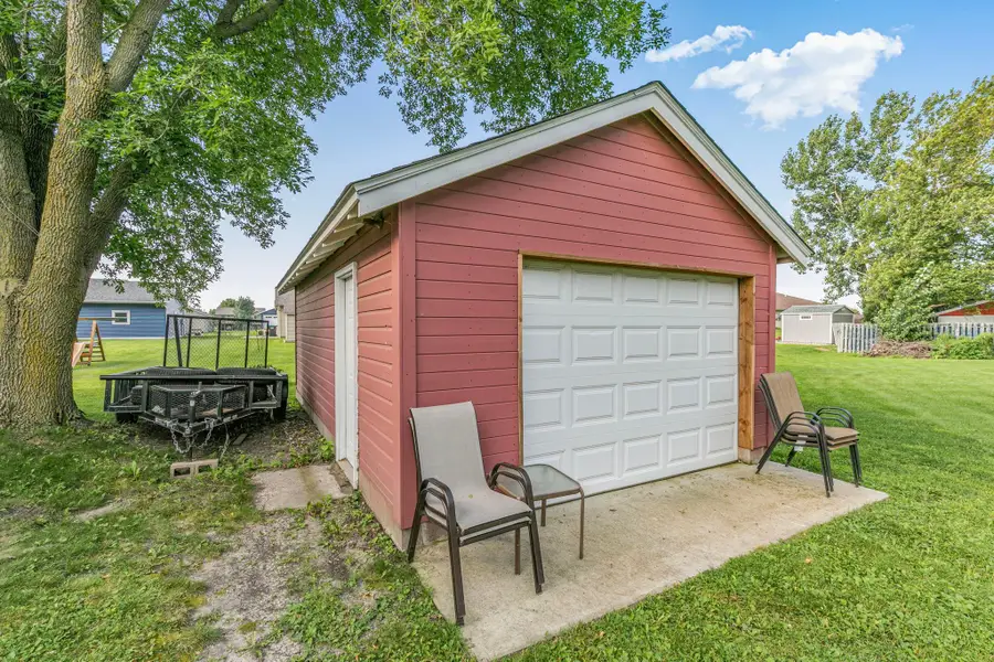316 8th Street Se, Freeport, MN 56331 - #2