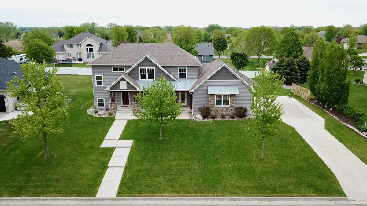 1805 2nd Street Ne, Willmar, MN 56201 - #1