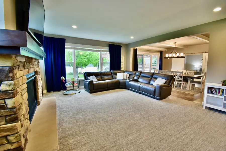 1805 2nd Street Ne, Willmar, MN 56201 - #3