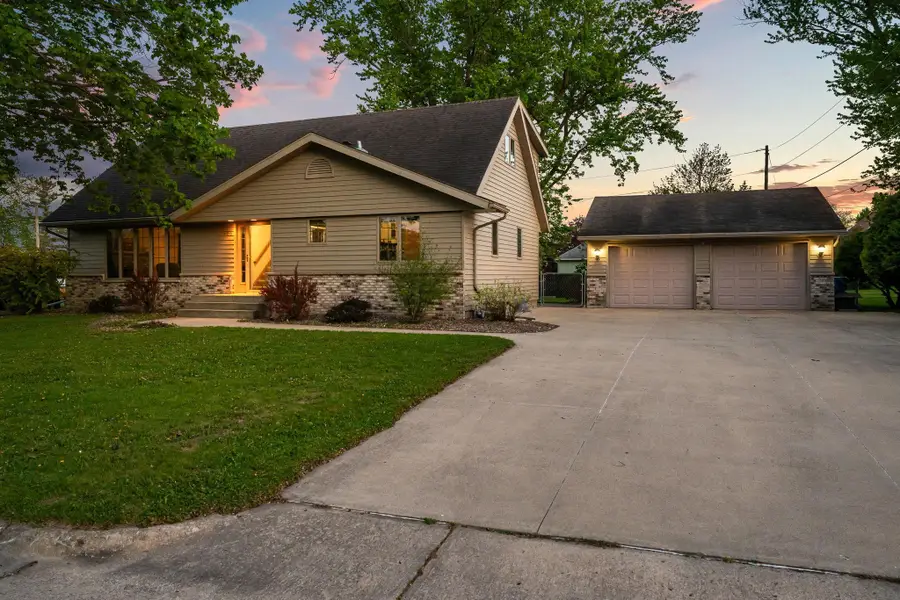 406 NE Grove Street, Brownsdale, MN 55918 - #3