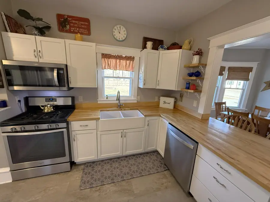414 1st Avenue Ne, Little Falls, MN 56345 - #2