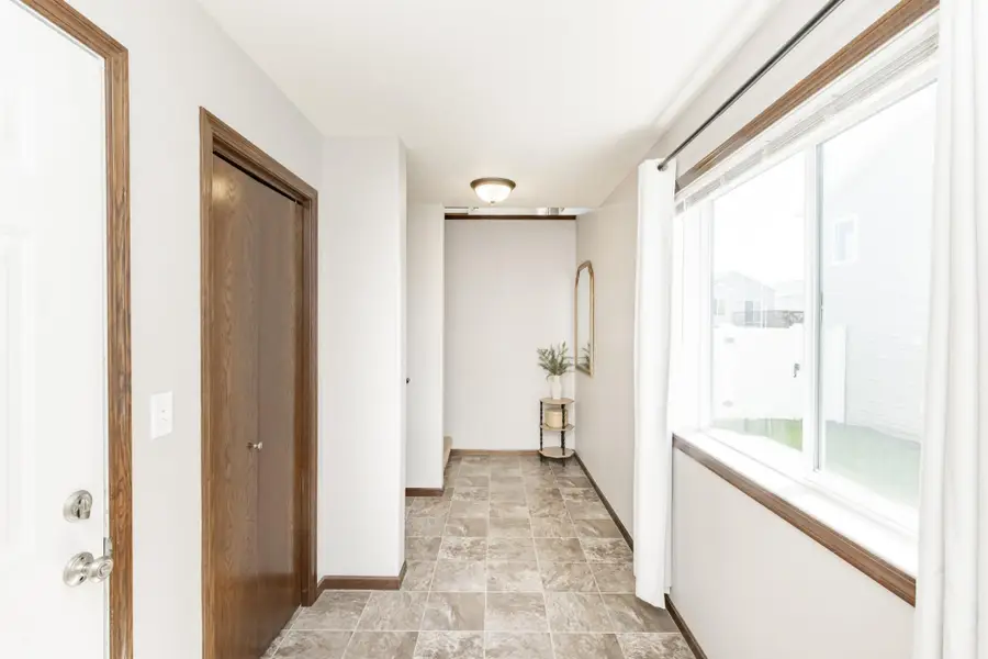 2554 54th Avenue S, Fargo, ND 58104 - #3