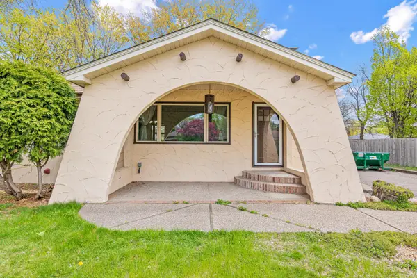 7012 Newton Avenue N, Brooklyn Center, MN 55430