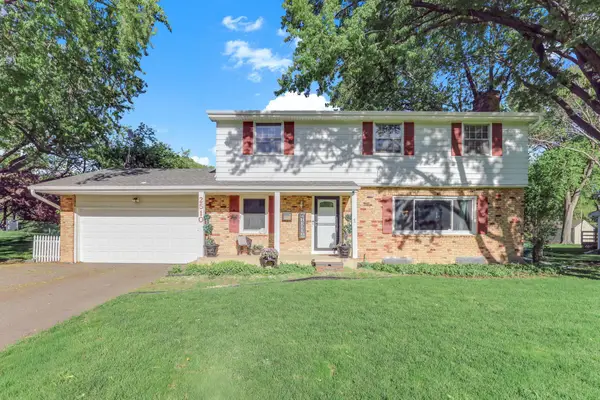 2510 Cavell Avenue N, Minneapolis, MN 55427