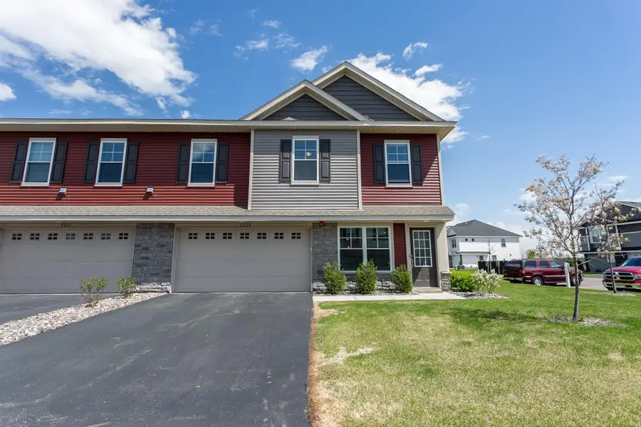 7220 Elmo Court, Hugo, MN 55038 - #3