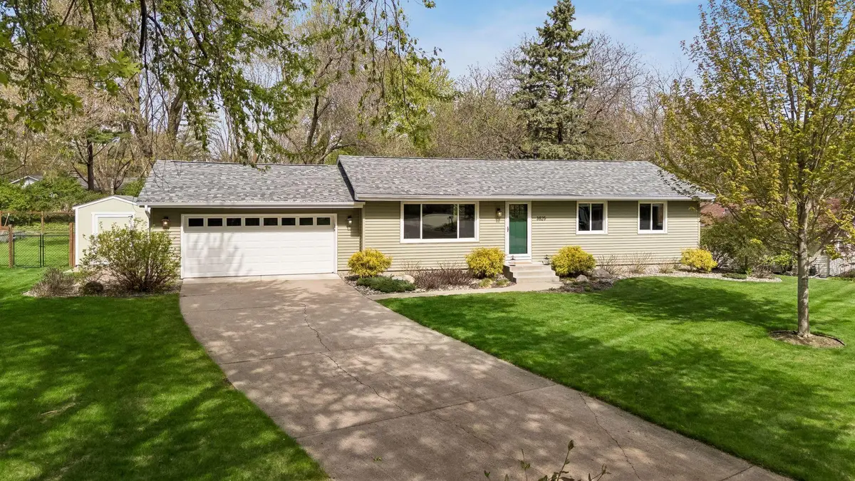 3825 Saratoga Lane N, Minneapolis, MN 55441 - #1