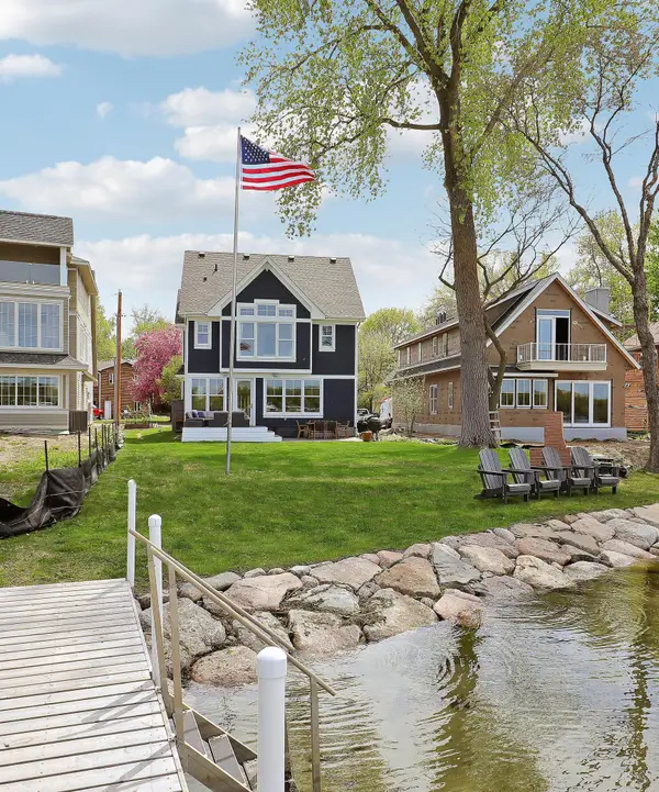 1444 Baldur Park Road, Wayzata, MN 55391