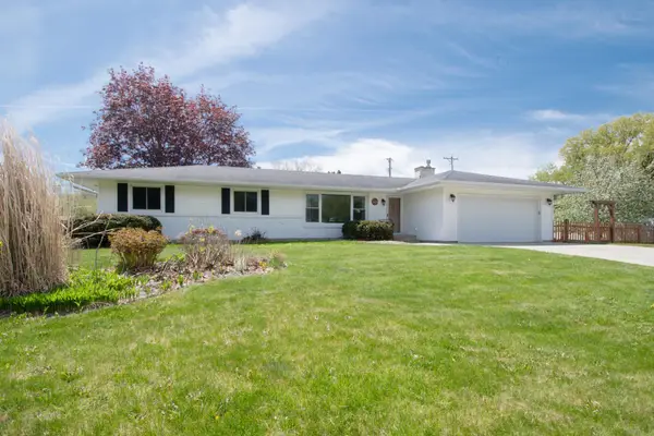 2403 Inca Lane, Saint Paul, MN 55112
