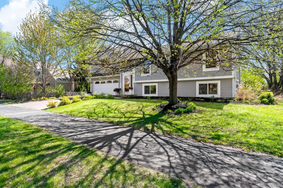 8600 Pineview Lane N, Maple Grove, MN 55369 - #2