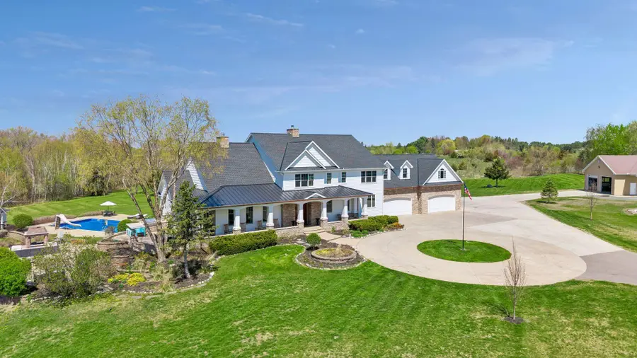 36738 Oriole Avenue, Lindstrom, MN 55045 - #2
