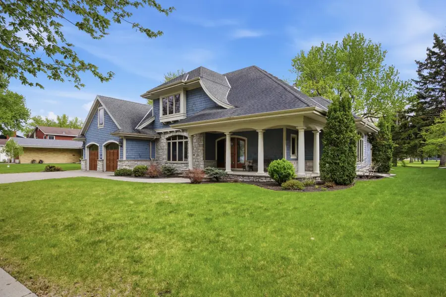 526 24th Avenue S, Fargo, ND 58103 - #2