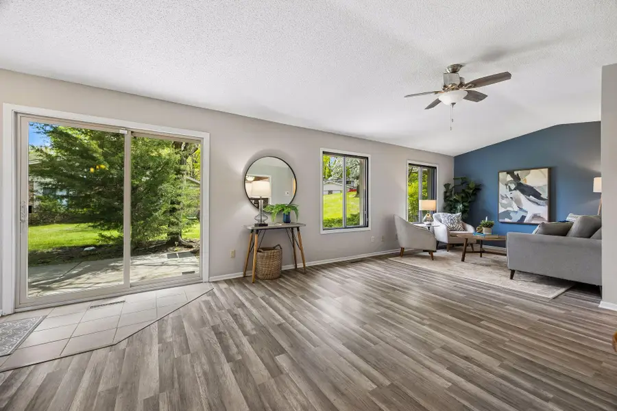 9701 Cimarron Trail, Hopkins, MN 55305 - #2