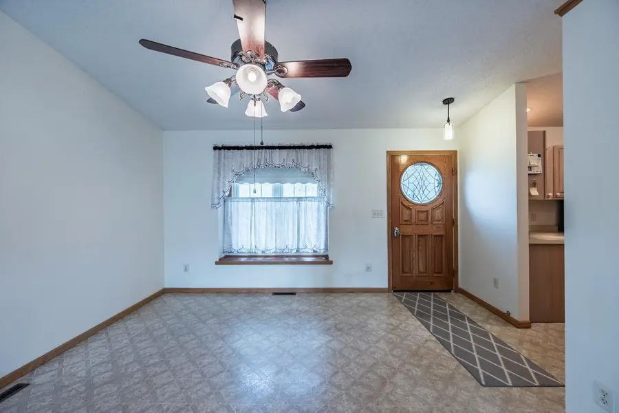 2506 21st Avenue E, Hibbing, MN 55746 - #3