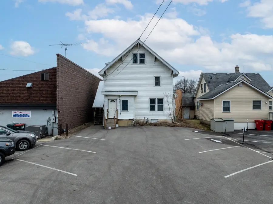 917 Broadway Avenue N, Rochester, MN 55906 - #2