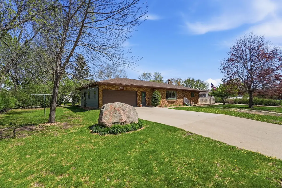 1600 7th Avenue Se, Willmar, MN 56201 - #1